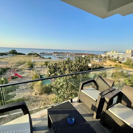 Mila Marina * Kyrenia (Northern Cyprus)